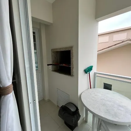 Apto De 3 Quartos Na Praia De Palmas, Com Garagem Governador Celso Ramos Exterior photo